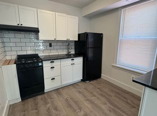 5115 Pine St FLOOR 3, Philadelphia, PA 19143