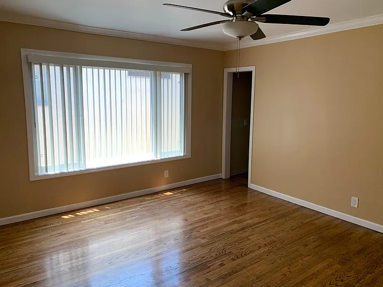 2452 Arizona Ave #3 — Photo 13