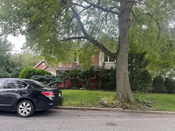 1164 Briarcliff Dr, Rahway, NJ 07065