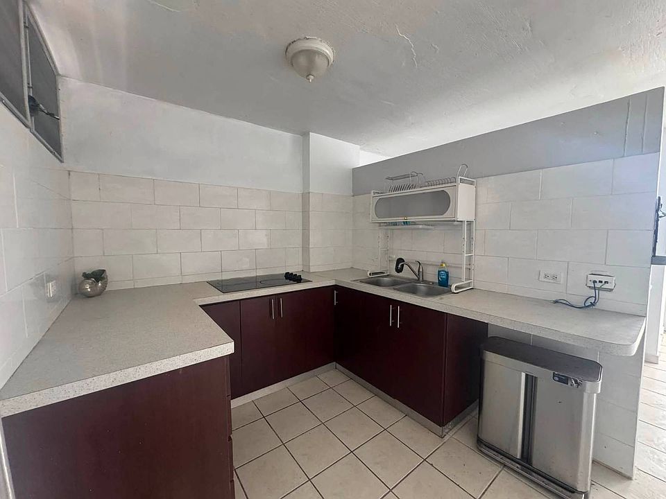 2nd image of 311 Villa Panamericana
