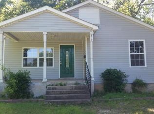 813 N Main St, Benton, AR 72015