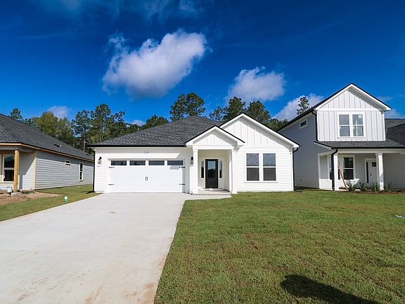 5th image of 185 Meredith Dr