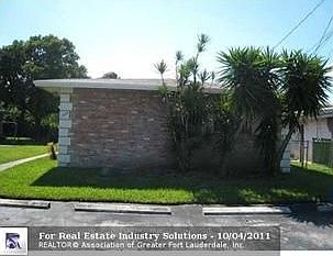 3rd image of 1644 NE 34th St #A