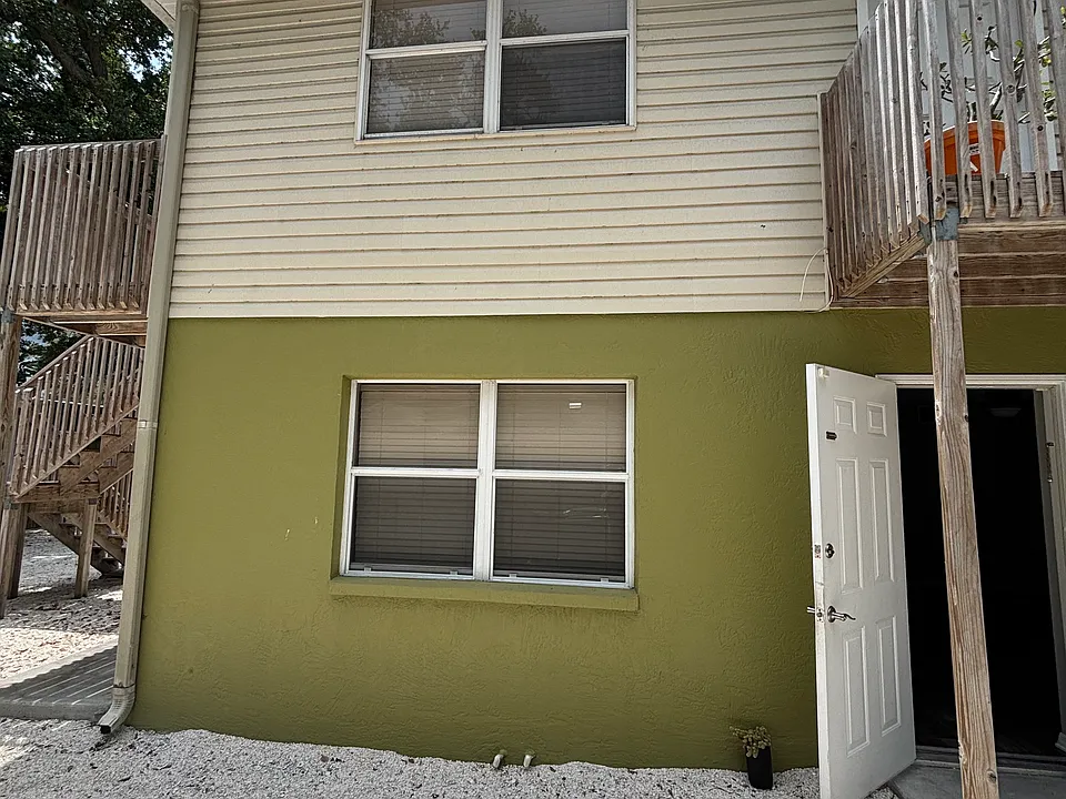 309 6th St E #309