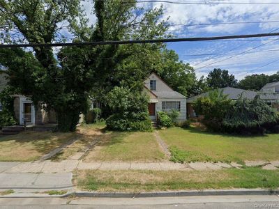 408 Vincent Avenue, Lynbrook, NY, 11563