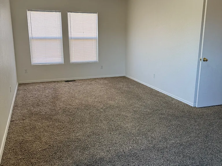 12508 Alps Way NE — Photo 13