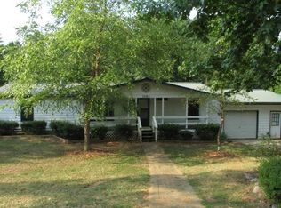 1060 Pullman Cir, Greensboro, GA 30642