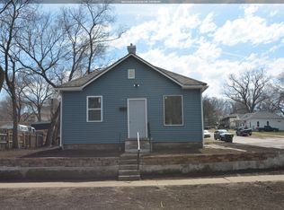 100 Main St, Sioux City, IA 51103