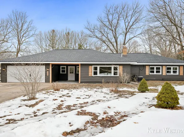 1741 Cargill St NW, Grand Rapids, MI 49544