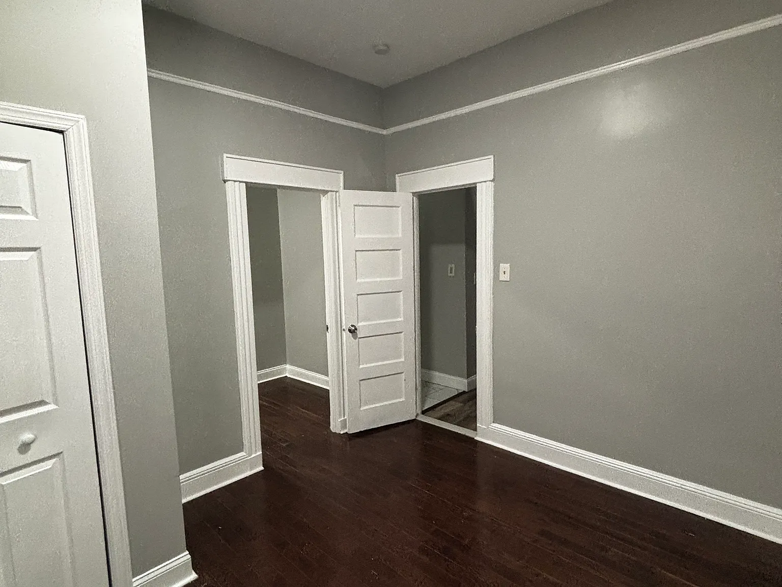 5 bed, 2300 sqft, $4,500 — Photo 4