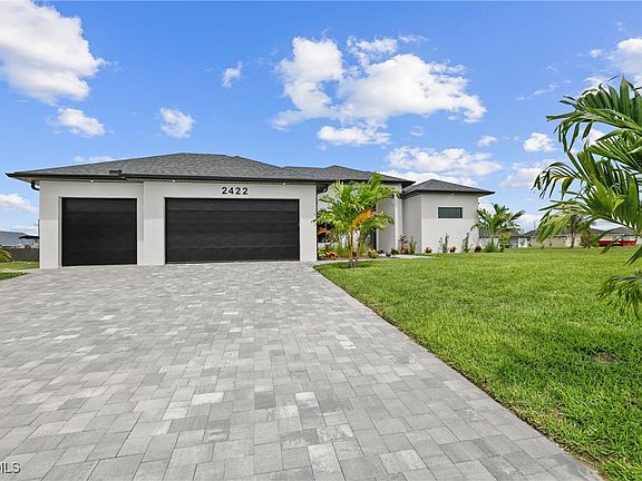 3rd image of 2422 Nelson Rd N