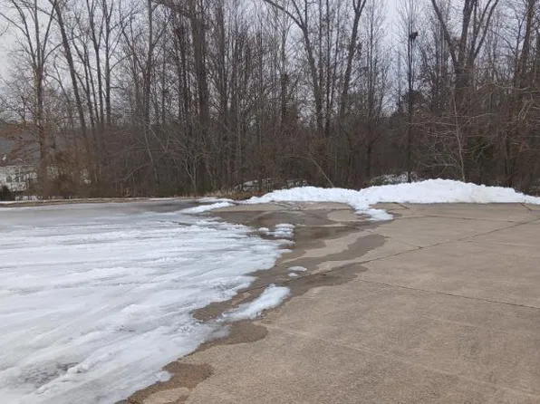 Renee Ln, Poplar Bluff, MO 63901