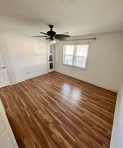 101 Williams Dr — Photo 21
