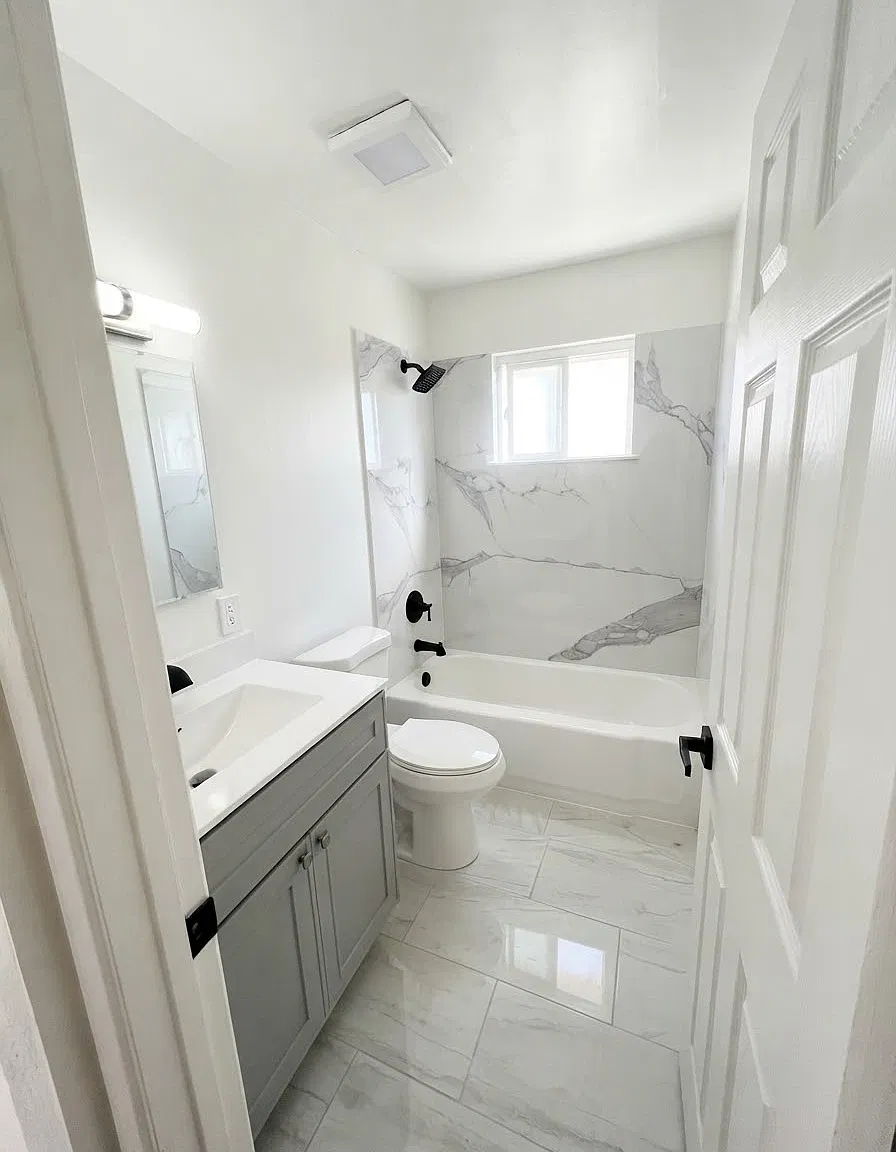 2 bed, 750 sqft, $3,300 — Photo 2