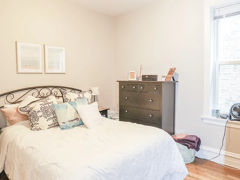 1315 W Eddy St #2 — Photo 11