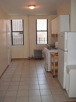Rented by Nooklyn NYC LLC | media 20