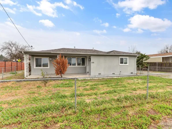 4705 Arboga Rd, Olivehurst, CA 95961