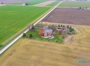 20702 Anderson Rd, Bowling Green, OH 43402