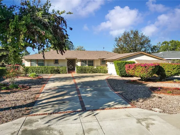 1019 Lake Forest Dr, Claremont, CA 91711