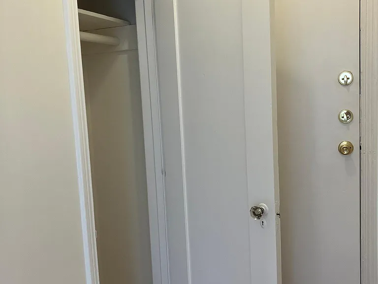 6864 Bonita Ter #200 — Photo 23