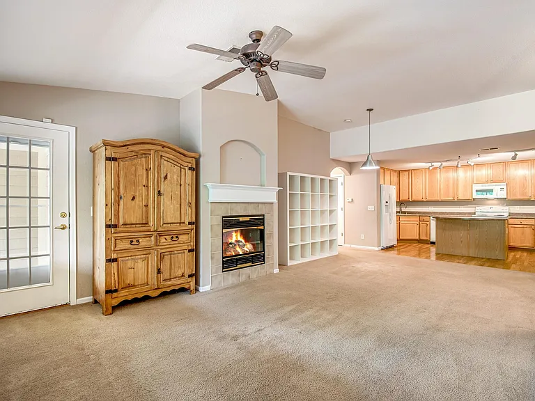 4221 S Blackhawk Cir #7E — Photo 7
