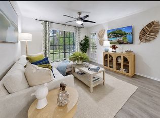 Carrollwood Station, Tampa, FL 33614