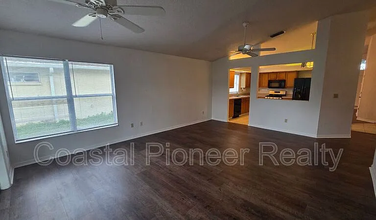 1731 Wakefield Dr — Photo 14
