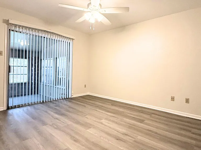 8421 Fathom Cir #A — Photo 10