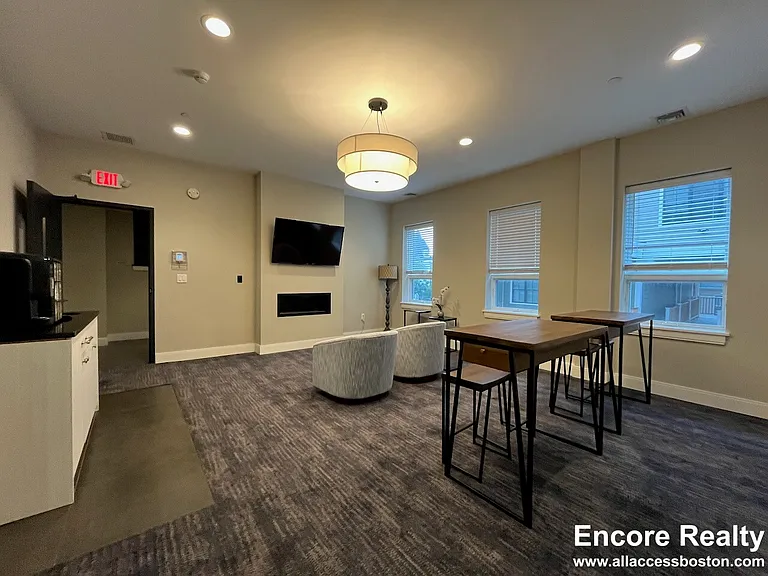 9 Everett St #203 — Photo 24