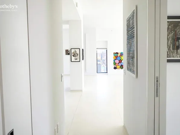 100 Eleventh Avenue image 16 of 19