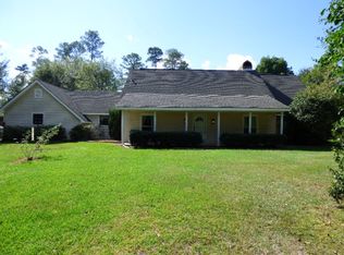 141 Salem Rd, Picayune, MS 39466