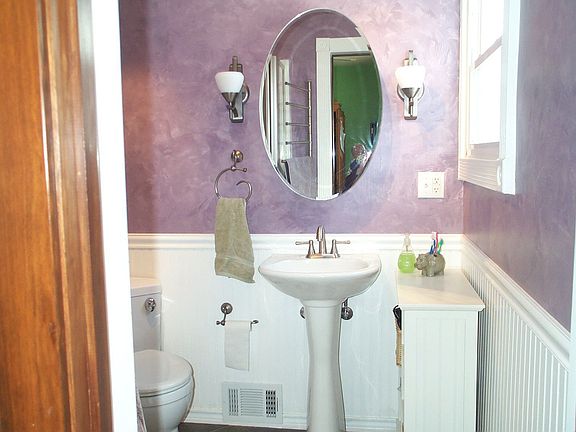 downstairs full bath