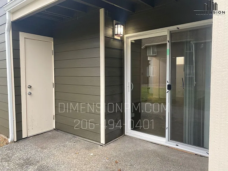 2 & 3 Bedroom Apartments Near Trail! — Photo 27