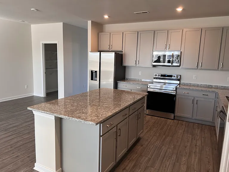 14473 Hancock Towns Dr — Photo 6