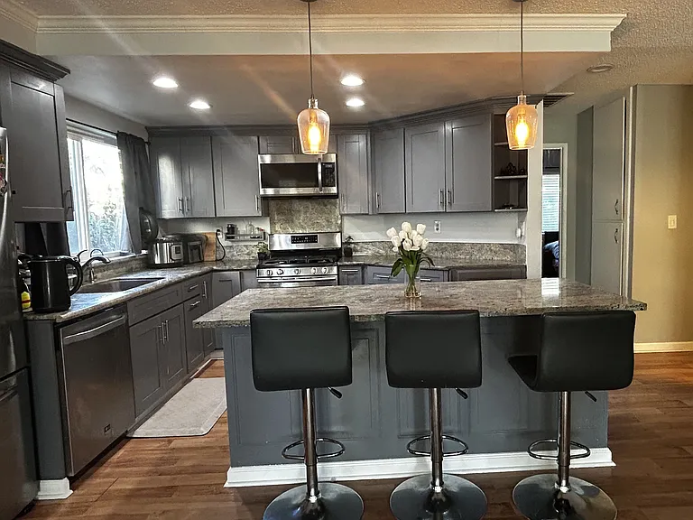 4752 Jaques Ct — Photo 1