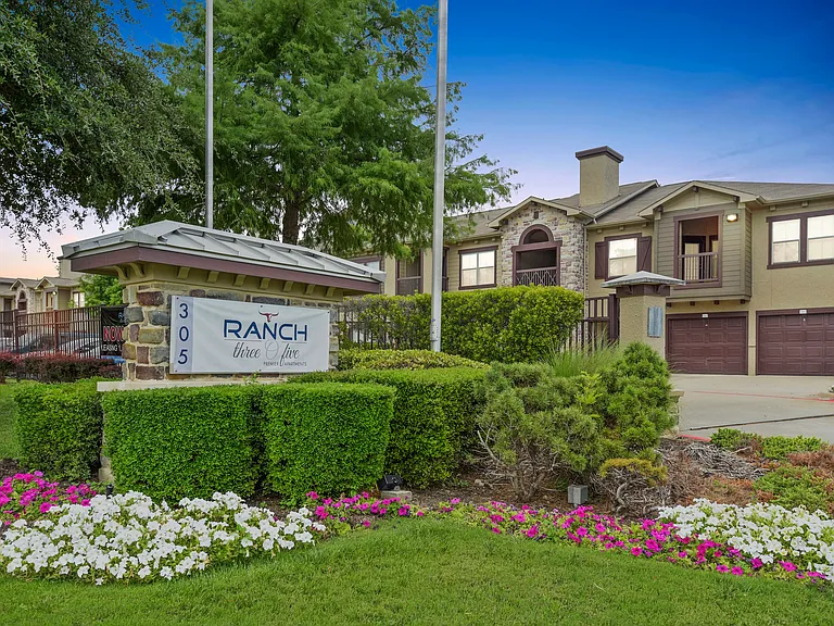 Ranch Three0Five — Photo 26