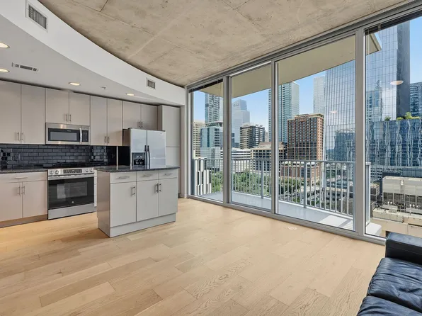 360 Nueces St APT 1303, Austin, TX 78701