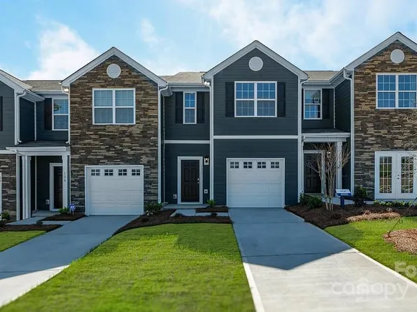 6157 Helens Rest Ln, Lincolnton, NC 28092