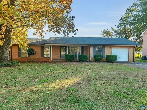 3311 McDow Ave NW, Huntsville, AL 35816