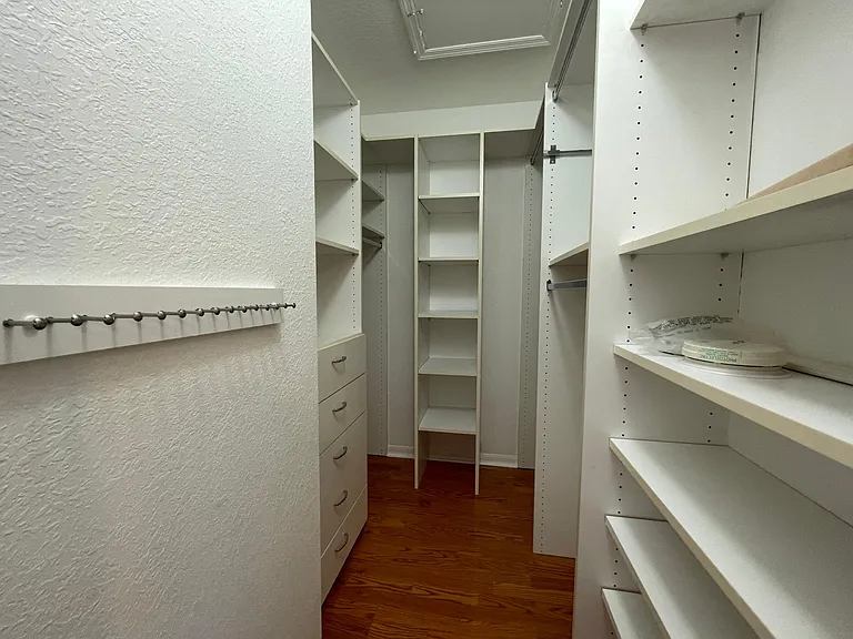 9490 SW 77th Pl — Photo 35
