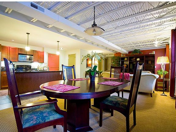 3rd image of 4001 E Genesee St APT 204