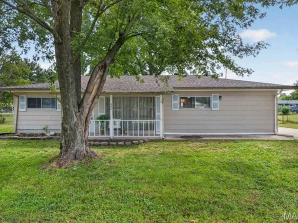 446 Kathryn Ln, Arnold, MO 63010