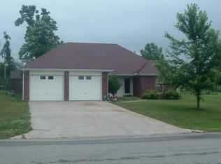623 Paige Blvd, Lowell, AR 72745