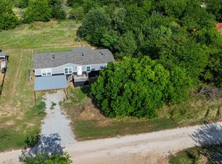 112 Buffalo Gap Dr, Bridgeport, TX 76426