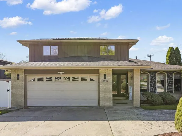 9900 S 86th Ct, Palos Hills, IL 60465