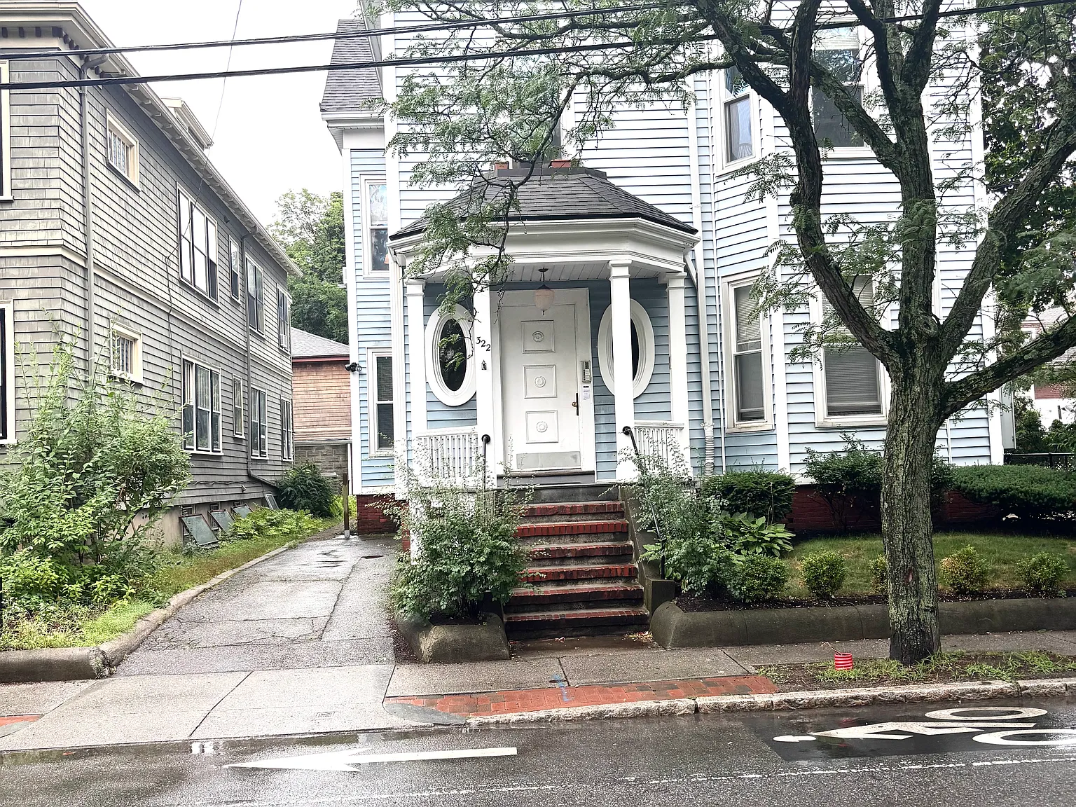 3 bed, 1200 sqft, $4,600 — Photo 1