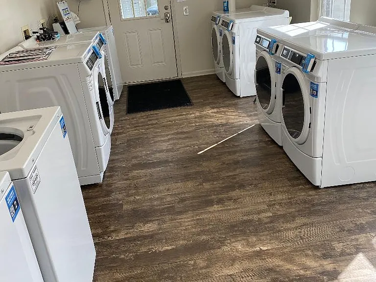 Coinless laundry area open 24/7