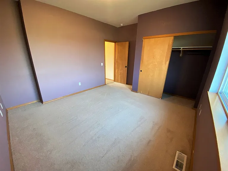 2405 N Lilac Way — Photo 23