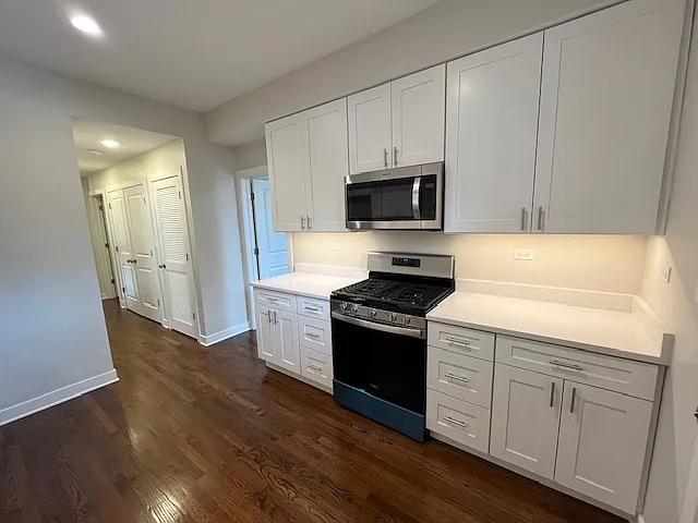 3726 N Racine Ave #3 — Photo 3