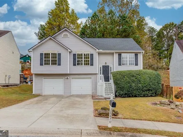 5670 Hollow Ridge Ln, Norcross, GA 30071